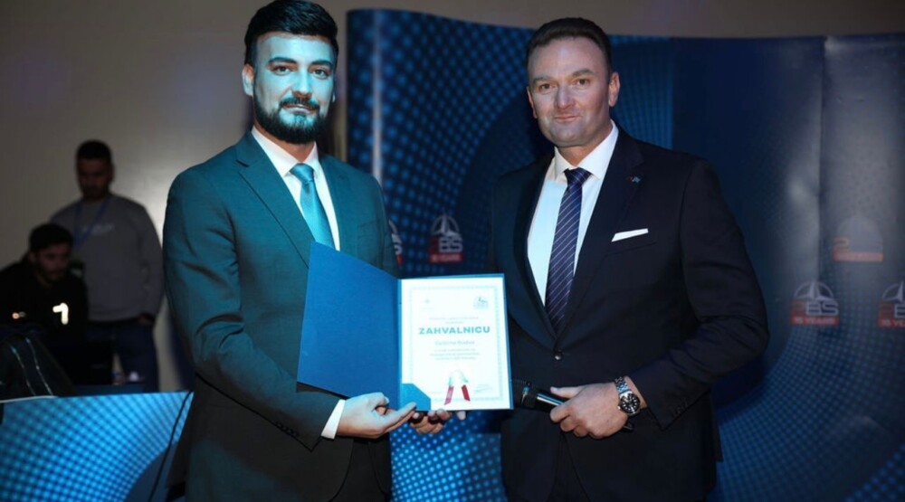 Budvanski NSD: Nikola Jovanović uživao u društvu Ranka Krivokapića, Sava Kentere i Danijela Živkovića – još jedan Srbin koji je krenuo putem Novaka Kilibarde!