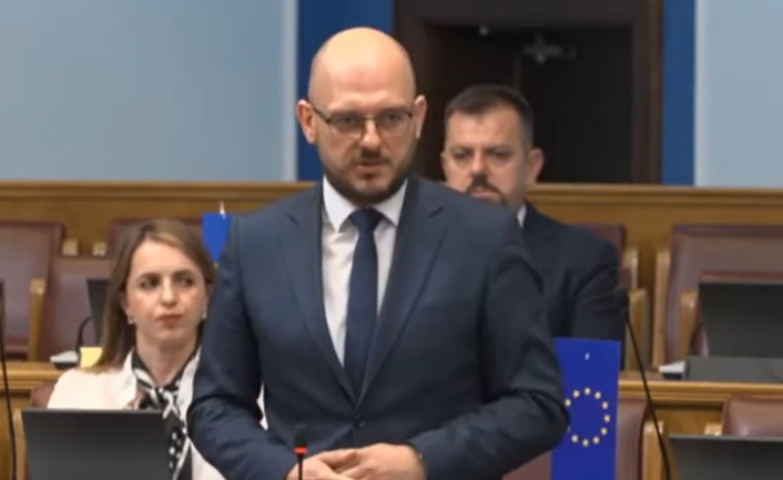 Adrović podnio ostavku na funkciju poslanika