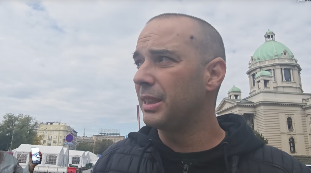 Uhapšen Damjan Knežević iz „NARODNIH PATROLA“: Najavio napad na Pionirski park i obračun sa migrantima!