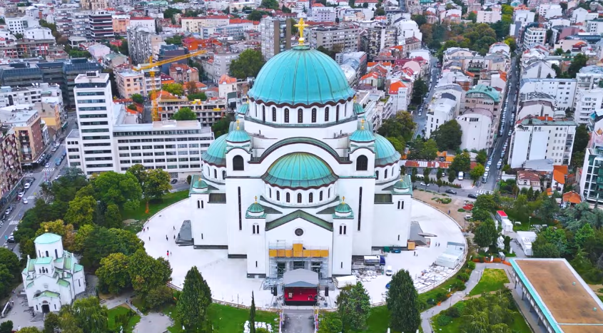 Patrijarh Porfirije će danas u Hramu Svetog Save služiti parastos stradalima na Željezničkoj stanici u Novom Sadu