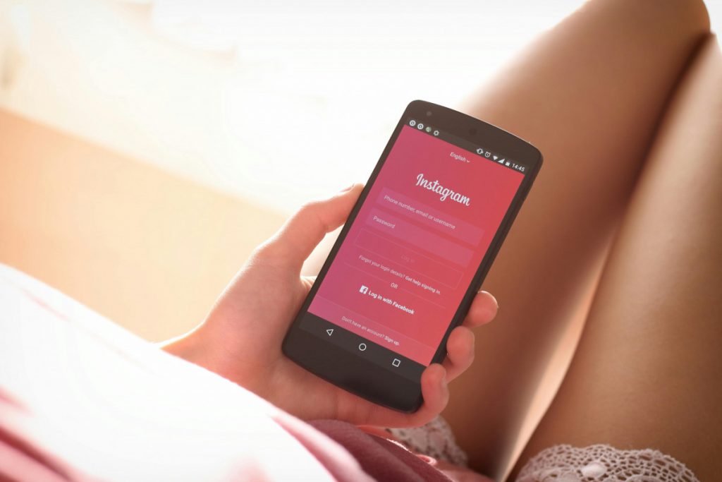 Da li vas Instagram špijunira: Šta zaista stoji iza Instagram reklama!