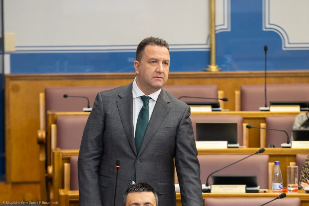 Eraković kritikuje GKU: Zdravstveni radnici ostali bez pravednog povećanja plata