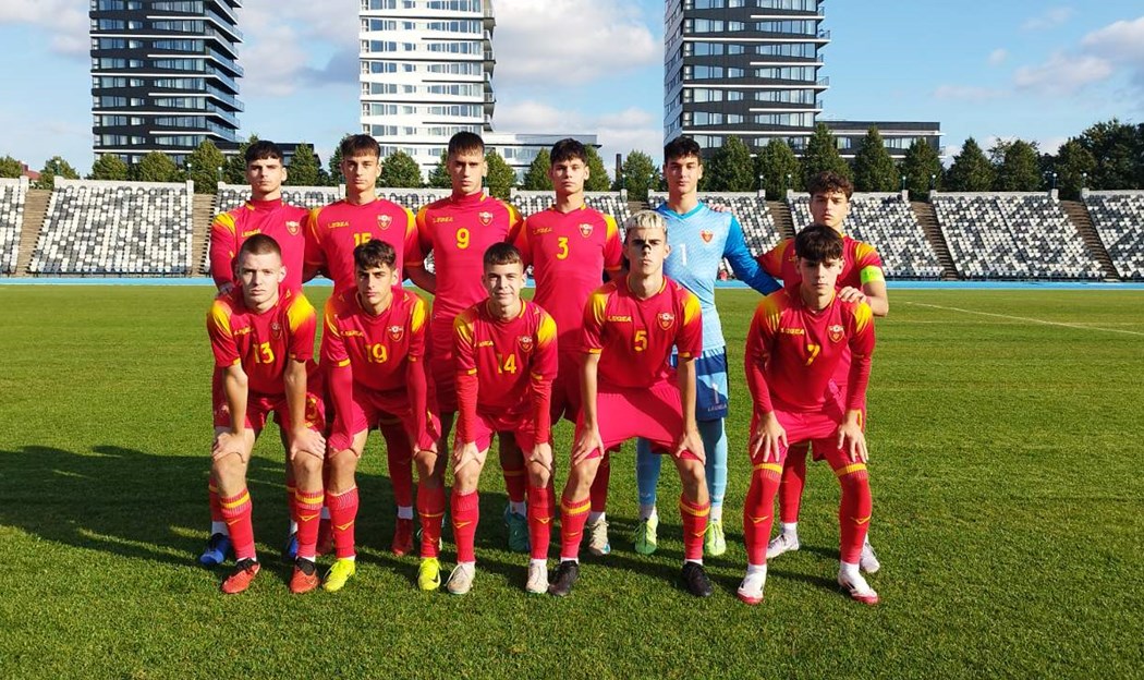 kadetska fudbalska reprezentacija crne gore