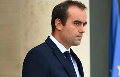 Nacionalno okupljanje nije uspjelo da obori Vladu Francuske – prijedlog podržalo 144 poslanika