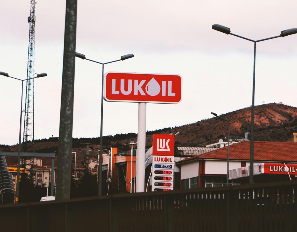 Prodat Lukoil! Evo ko je kupac ruske naftne kompanije