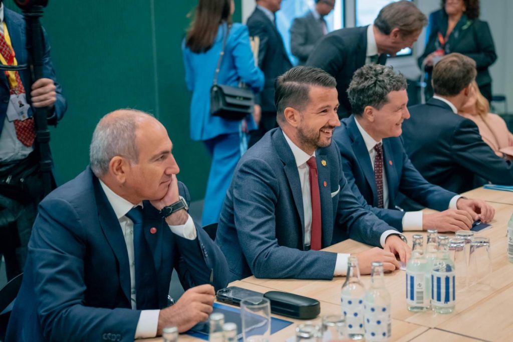 Milatović iz Kopenhagena: Politički akteri da se uozbilje, ne rade svi u korist države