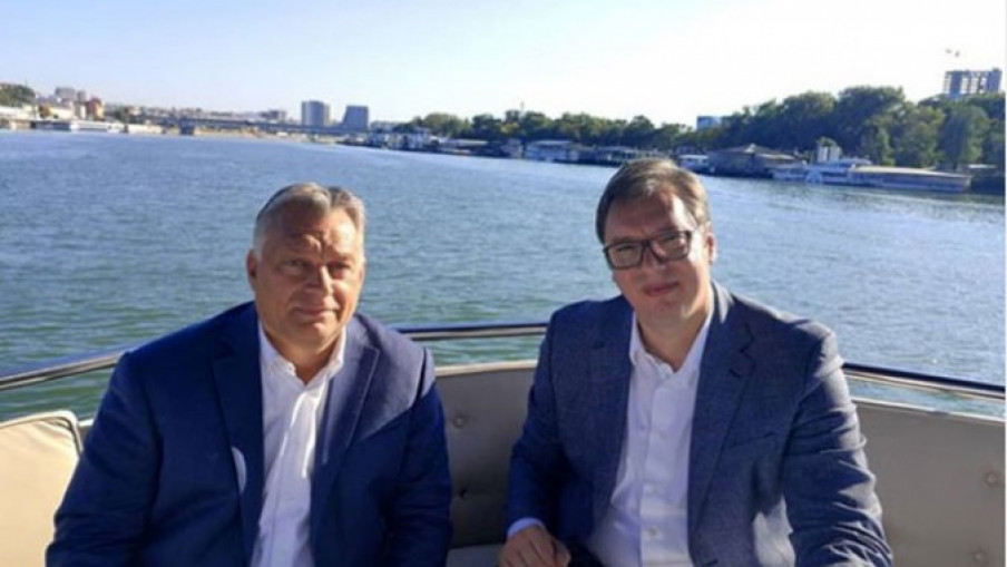 Vučić ide kod Orbana