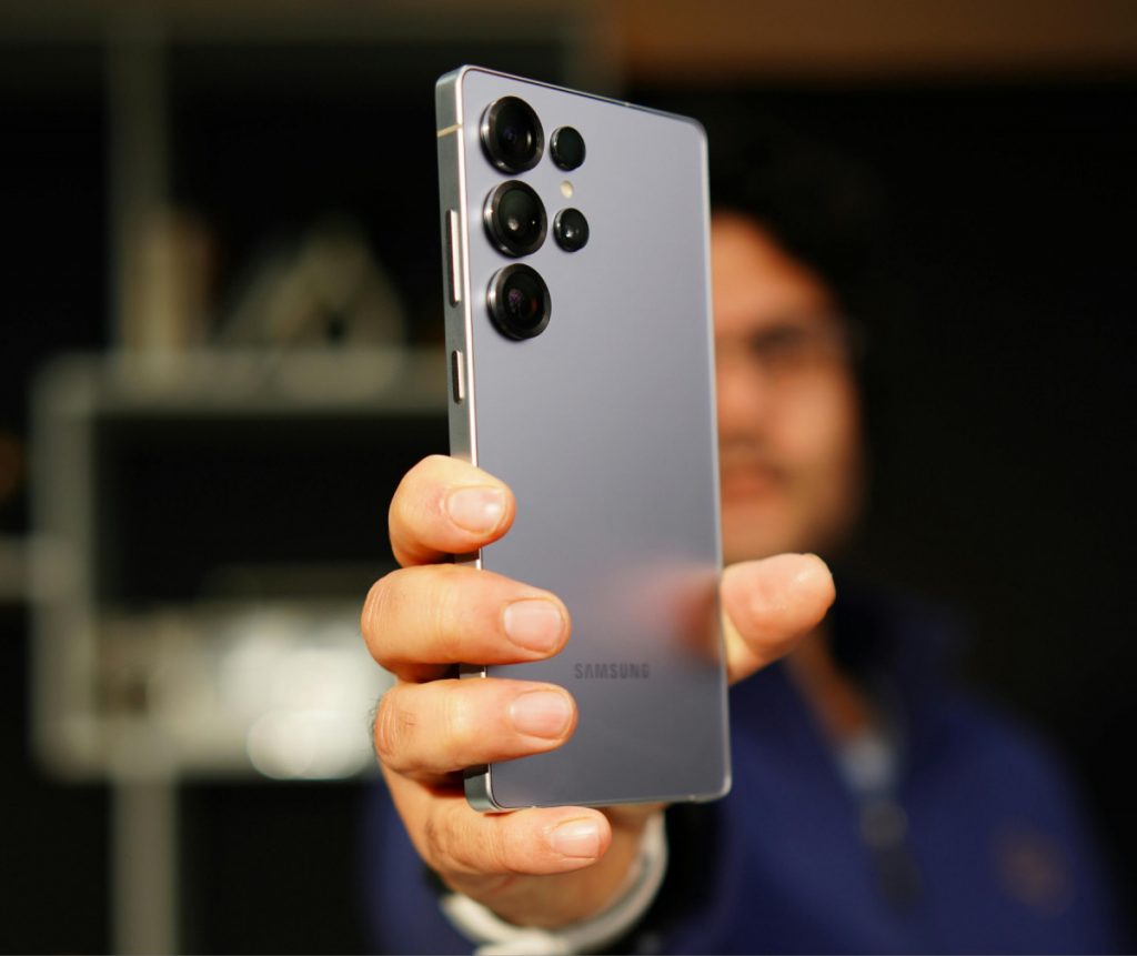 Samsung Galaxy S25 Ultra: Najbolji za selfi fotografije!