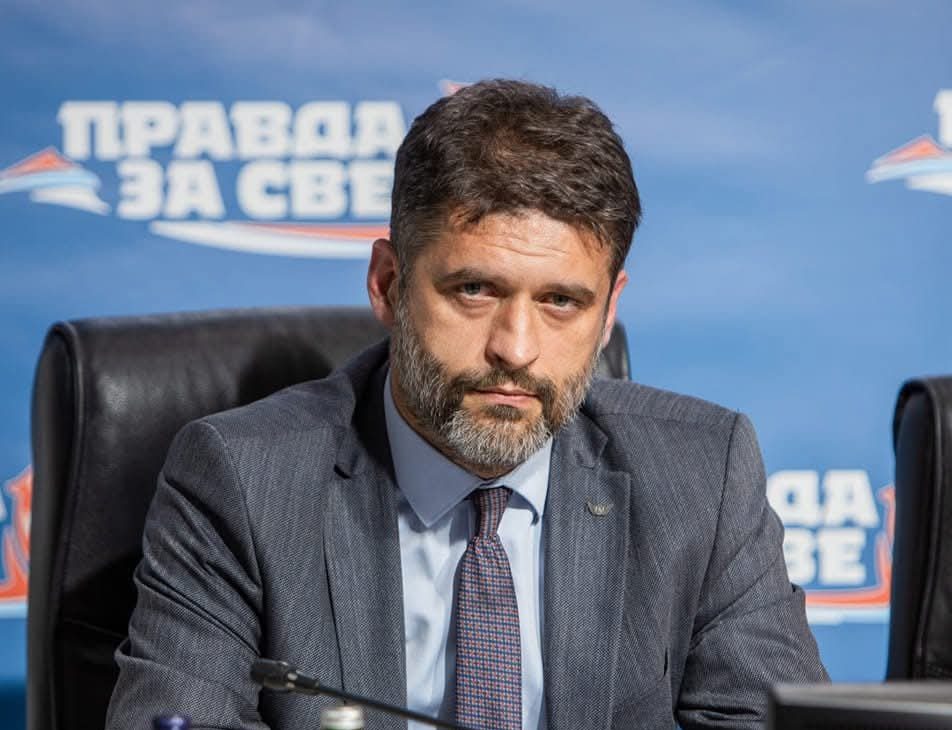 Advokat Miomir Joksimović pruža besplatnu pravnu pomoć Zabjelčanima: Ako ko sa Zabjela bude priveden, branite se ćutanjem