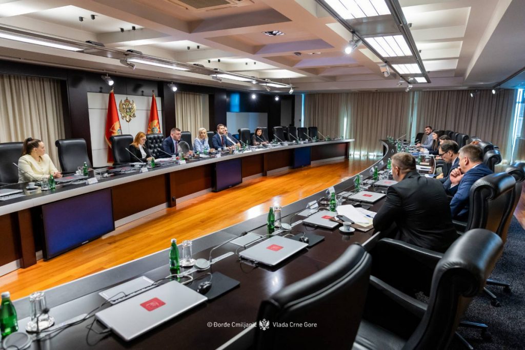 Održana sjednica Savjeta za vladavinu prava: Nezavisno pravosuđe mora biti oslobođeno od političkog ili bilo kog drugog uticaja!