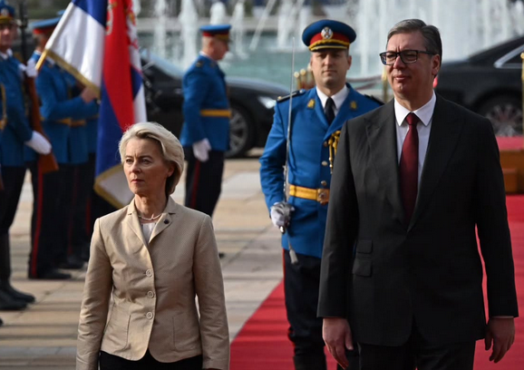 Vučić sa Fon der Lajen: Zima za nas neće biti laka zbog američkih sankcija NIS-u, podrška EU nije uvijek laka; Znate koja su dva ključna pitanja za Srbiju