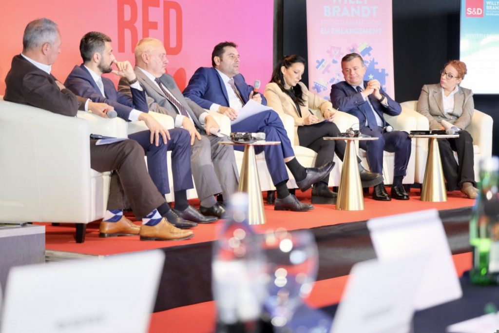 Vujović iz Opatije: U Crnoj Gori imate miks nacionalista i populista, gdje se ne zna ko je gori
