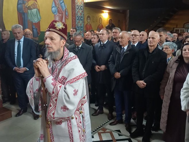 Obilježena godišnjica mitrovdanskih bitaka; Mitropolit Dimitrije: Ugledajmo se na mitrovdanske junake!
