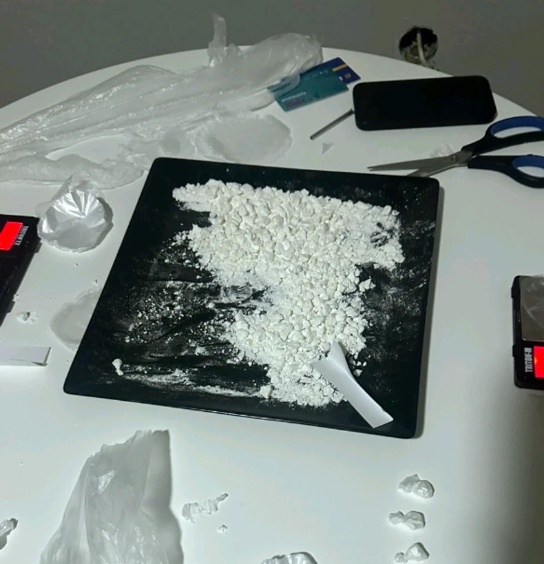 Velike akcije policije u Nišu i Kragujevcu zaplijenjeno preko 100 kilograma droge: Dačić otkrio šokantne detalje!