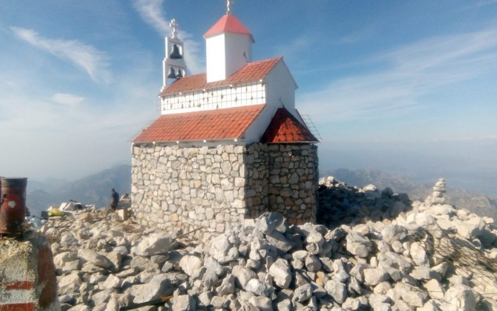 Obnova jednog od najvećih svetilišta u moderno doba: Istorijat crkvice na Rumiji i zašto je pravedno rješenje njena legalizacija