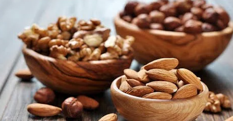Nutricionisti otkrili: Ova jednostavna kombinacija hrane pred spavanje hrani mozak i omogućava dubok san