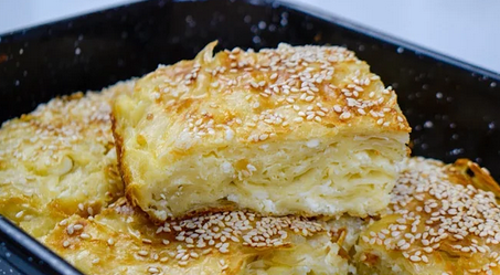 Najsočnija pita sa sirom, tajna je u smjesi i kremastom nadjevu