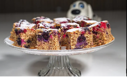 Kolač sa šumskim voćem: Savršen uz šolju čaja ili kafe, za mirnu nedelju kod kuće!