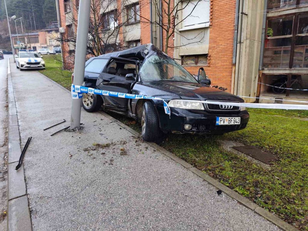 Saobraćajna nezgoda u Pljevljima, povrijeđen mladiĆ