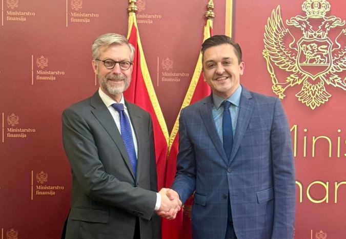 Vuković sa de Grutom razgovarao o 14 projekata finansiranih kroz partnerstvo sa EIB-om