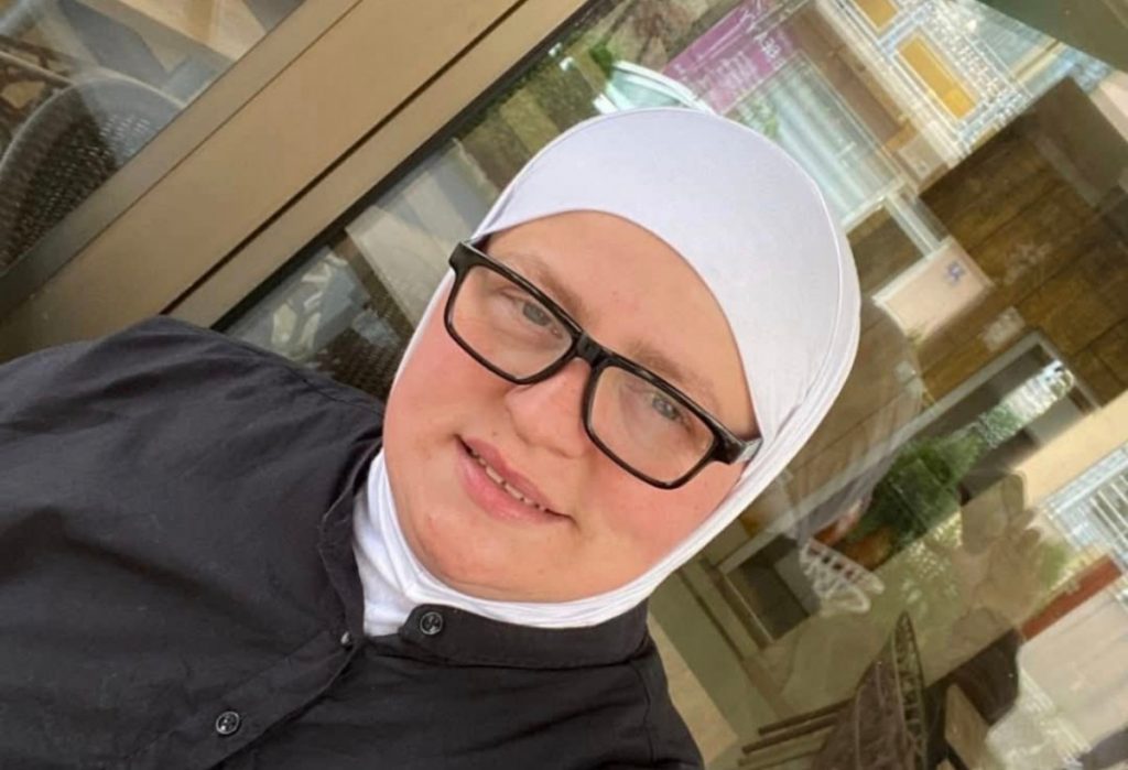Anisa iz Berana: Ja, žena sa hidžabom, imam lokal gdje na izlogu piše Turski doručak, poštovana i pozdravljena gdje god da uđem