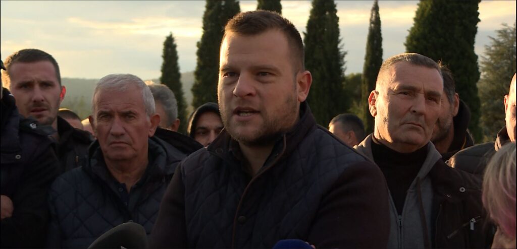 asanović