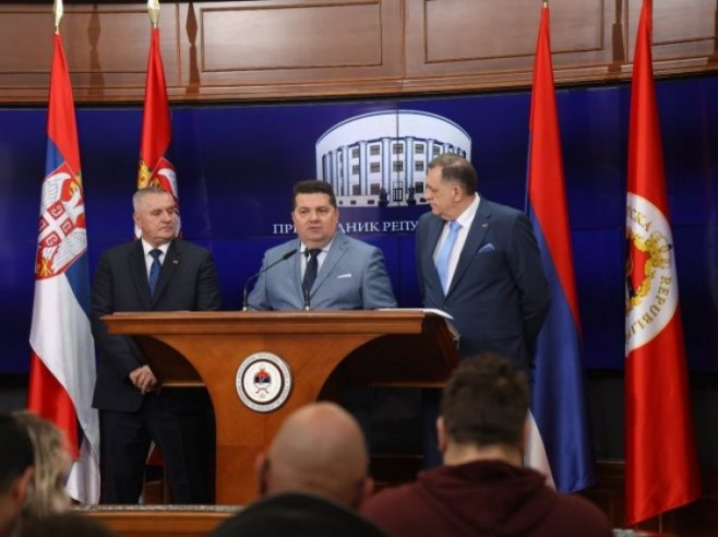 Tužilaštvo BiH obustavilo istragu protiv Dodika, Stevandića i Viškovića