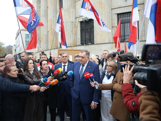 Dodik: SNSD je državnička i slobodarska partija; Karan uporno radio da se Republika Srpska prepozna
