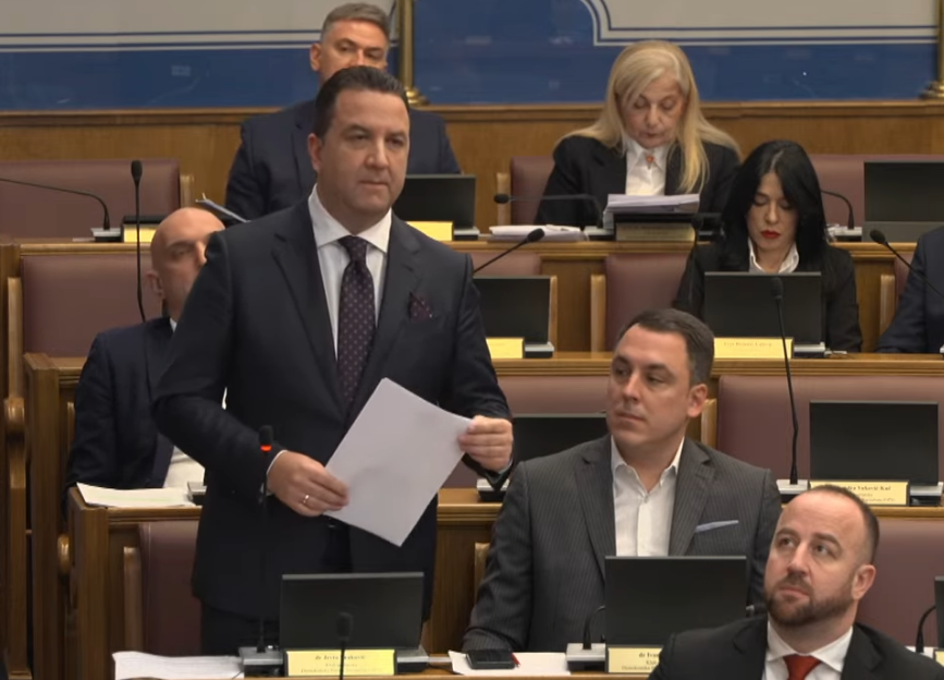 Eraković: Izvršili ste izmjenu sistematizacije da biste – otpustili Radosava Vrbicu