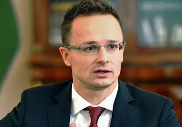 Sijarto izjavio kada će povećati isporuke derivata Srbiji