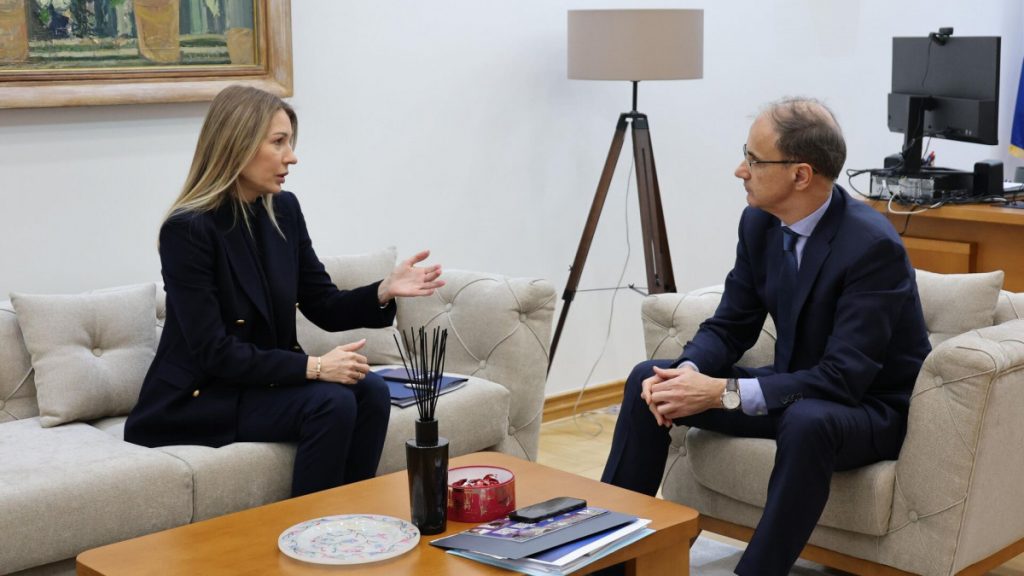 Macut sa Dubravkom Đedović o NIS-u: Snabdijevanje tržišta energentima i dalje stabilno