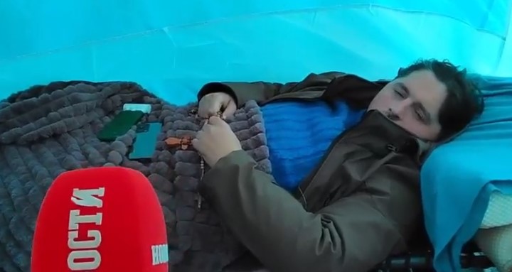 Mrdić nastavio štrajk glađu i pored upozorenja hitne pomoći: Srbija je na prvom mjestu, moj zadatak je da se borim za pravdu