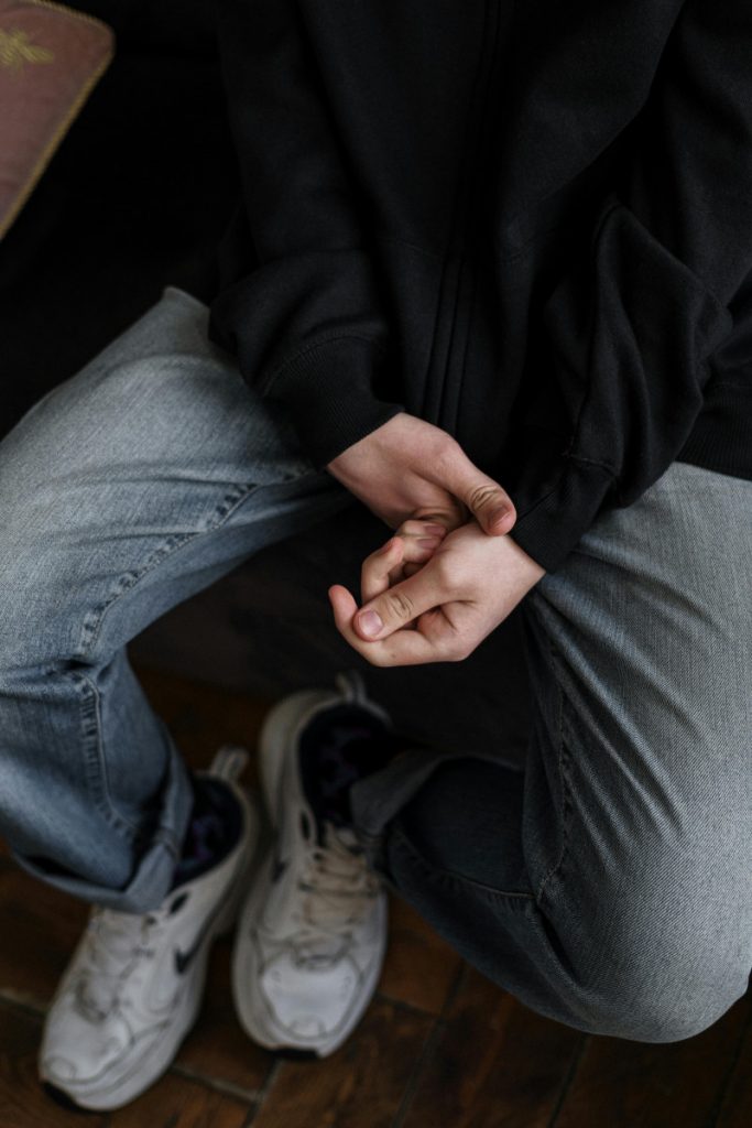 Tivat: Krivična prijava protiv tinejdžerki zbog iznude