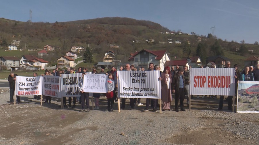 Mještani Srđevca i danas protestovali zbog gradnje kamenoloma