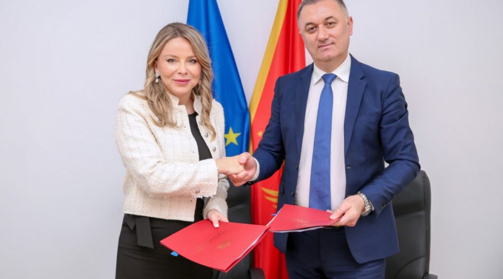 Gutić i Radović potpisali Sporazum o jačanju finansijske inkluzije osjetljivih kategorija građana