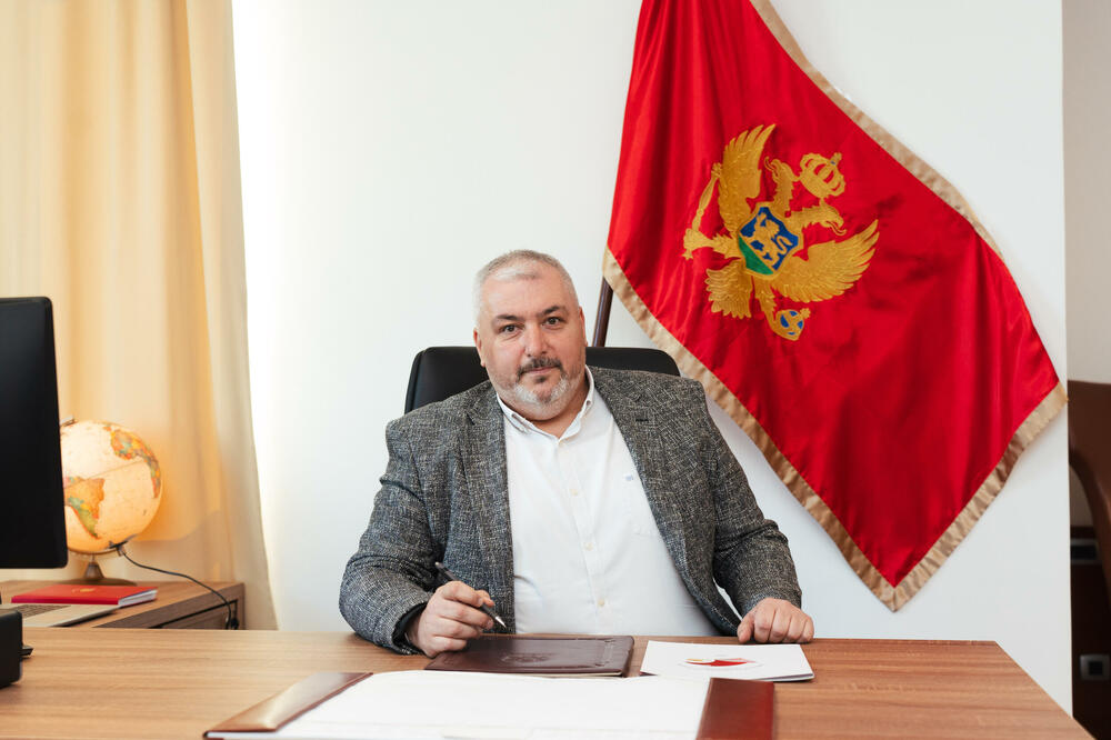 Čađenović kandidat za predsjednika Senata DRI