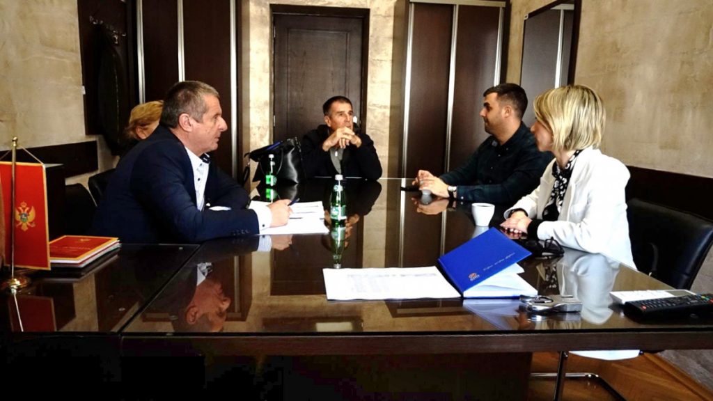 Kaluđerović i Božović: Radnici „Vektra Boke“ zaslužuju sigurnost i dostojanstvo