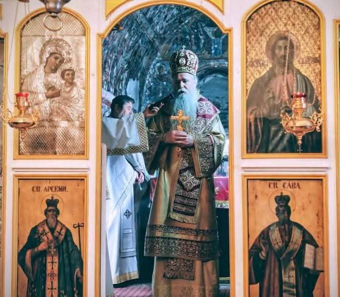 Pogledajte kadrove sa službe povodom Đurđica iz Hrama Svetog Đorđa u Orahovcu