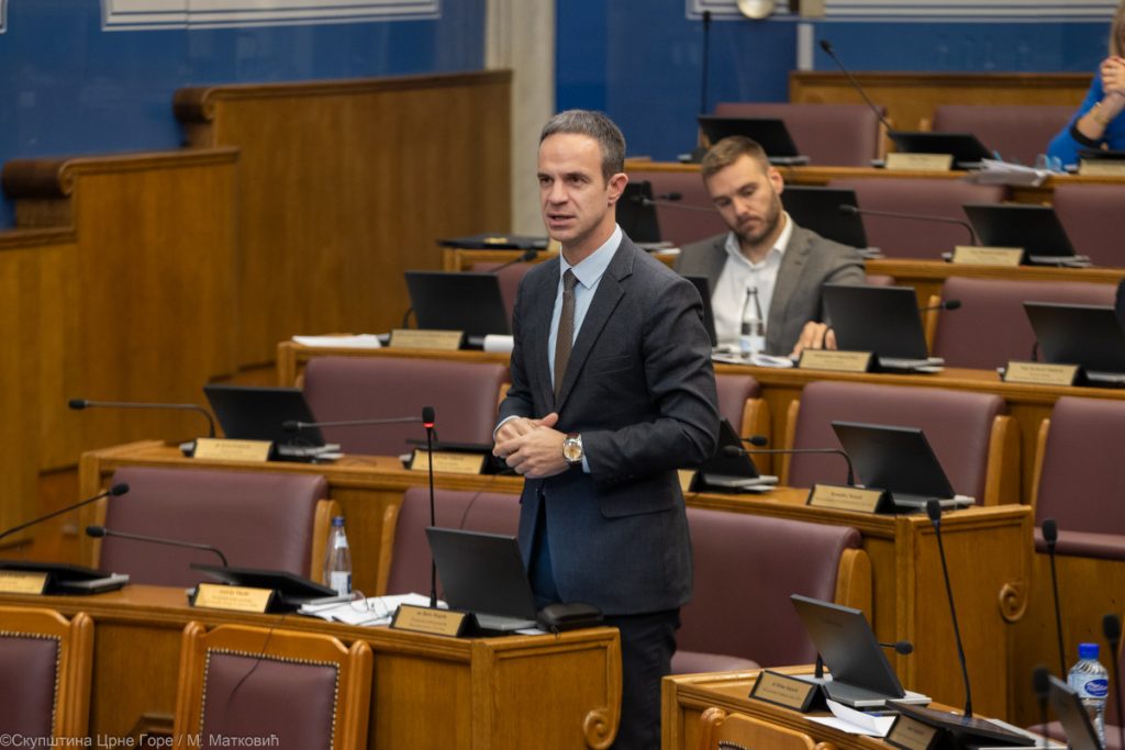 Mugoša: Ovako možete do jedne ure, dobićete odgovor na to