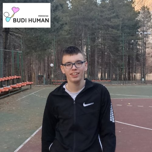 Fondacija Budi human: Filipu, koji se hrabro bori protiv osteosarkoma, uplaćena pomoć u iznosu od 7.500 evra