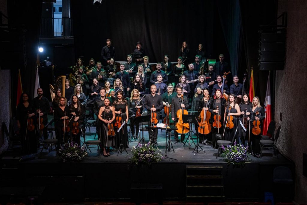 Glamurozni početak godine: 1. januara u podne koncert klasične muzike Bokeljskog simfonijskog orkestra ispred Starog grada u Budvi