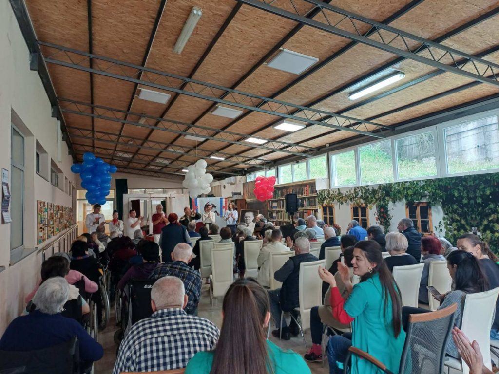 „Oprosti druže Stari“ – scenska proslava Dana Republike