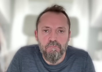 Bursać u kulminiranju srbofobije – Kome smeta srpski jezik ako nije većinski, i zašto da ne postane službeni ako jeste?