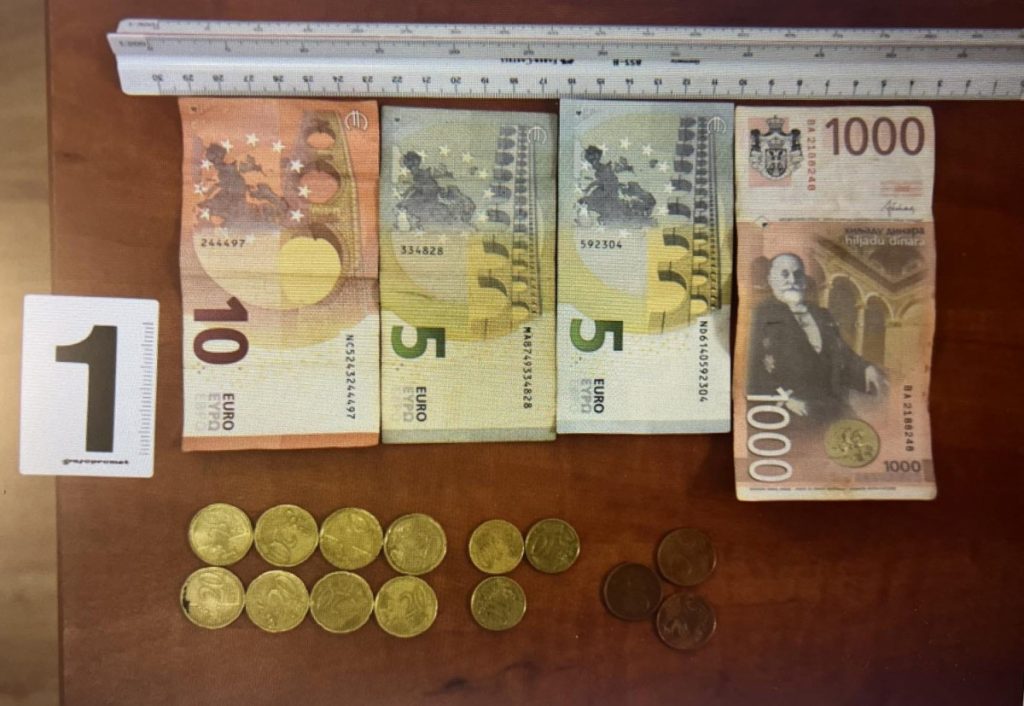 Uhapšen Podgoričanin, primoravao svoje maloljetno dijete i mladu žensku osobu na prosjačenje