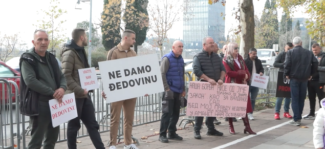 Sa protesta mještana Gornje Gorice jasno poručiju: “Plantaže” da nam vrate zemlju