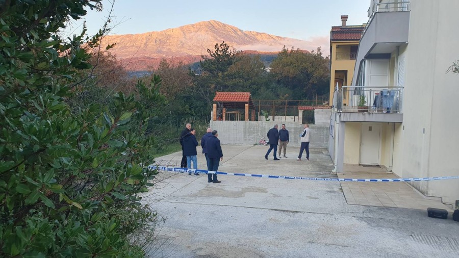 Pucnjava u Herceg Novom: Ranjen Nikolić, policija blokira grad, traga se za počiniocem