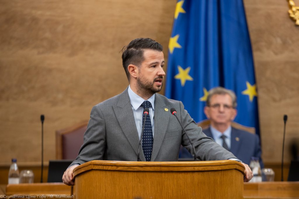 Milatović tvrdi da je ponosno zaokružio „Da“ na pokradenom referendumu