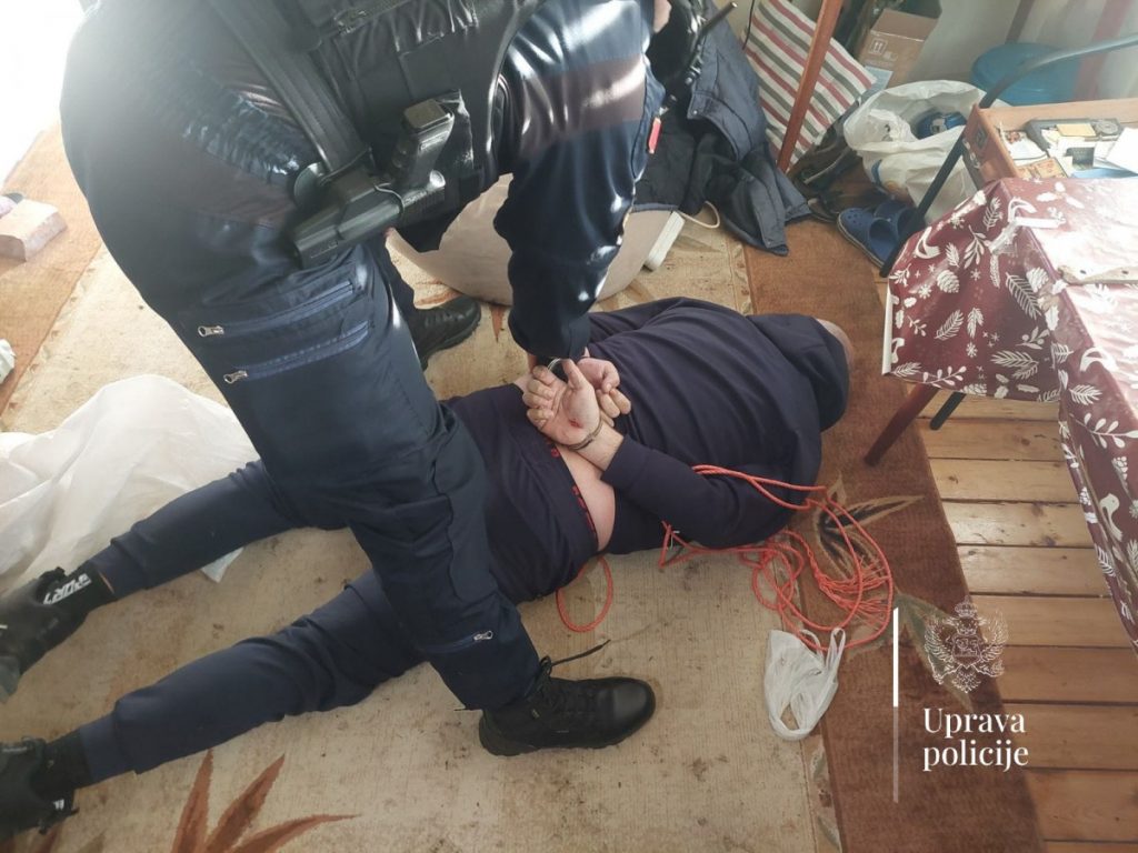 (VIDEO) Pogledajte kako je uhapšen dvostruki ubica iz Nikšića: Vulević proveo u zatvoru skoro 13 godina – u pitanju višestruki povratnik!