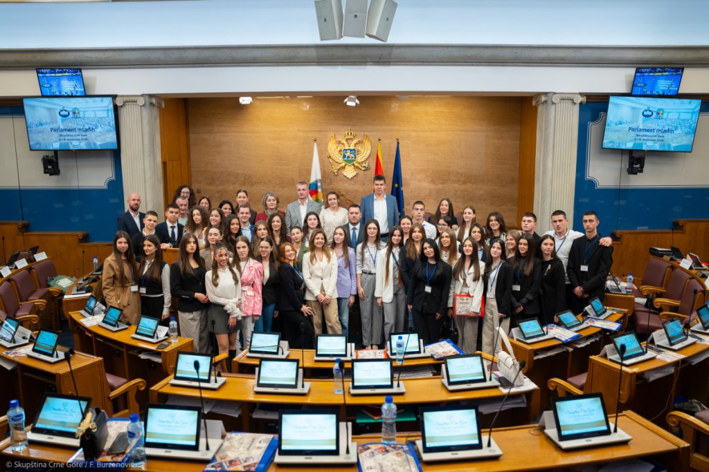 Završeno Peto zasijedanje Parlamenta mladih