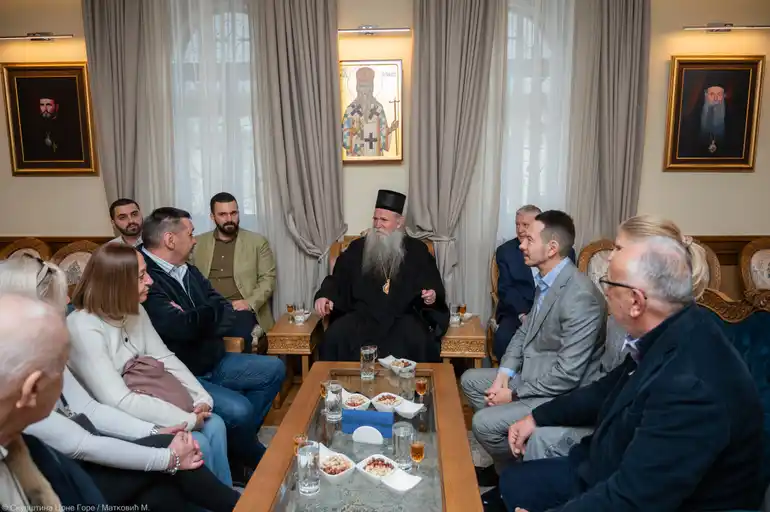 Učesnici okruglog stola povodom obilježavanja 120 godina od donošenja Ustava Knjaževine Crne Gore posjetili Mitropoliju crnogorsko-primorsku i Prestonicu Cetinje